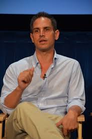 Greg Berlanti – Wikipedia
